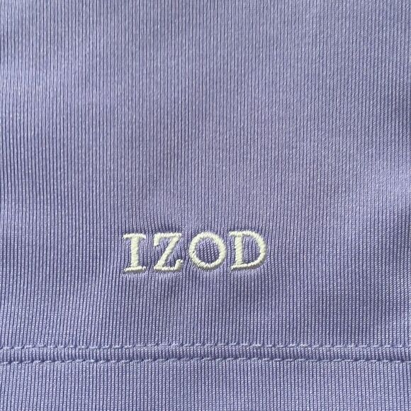 IZOD Sleeveless Activewear Top Size Medium - Picture 9 of 9